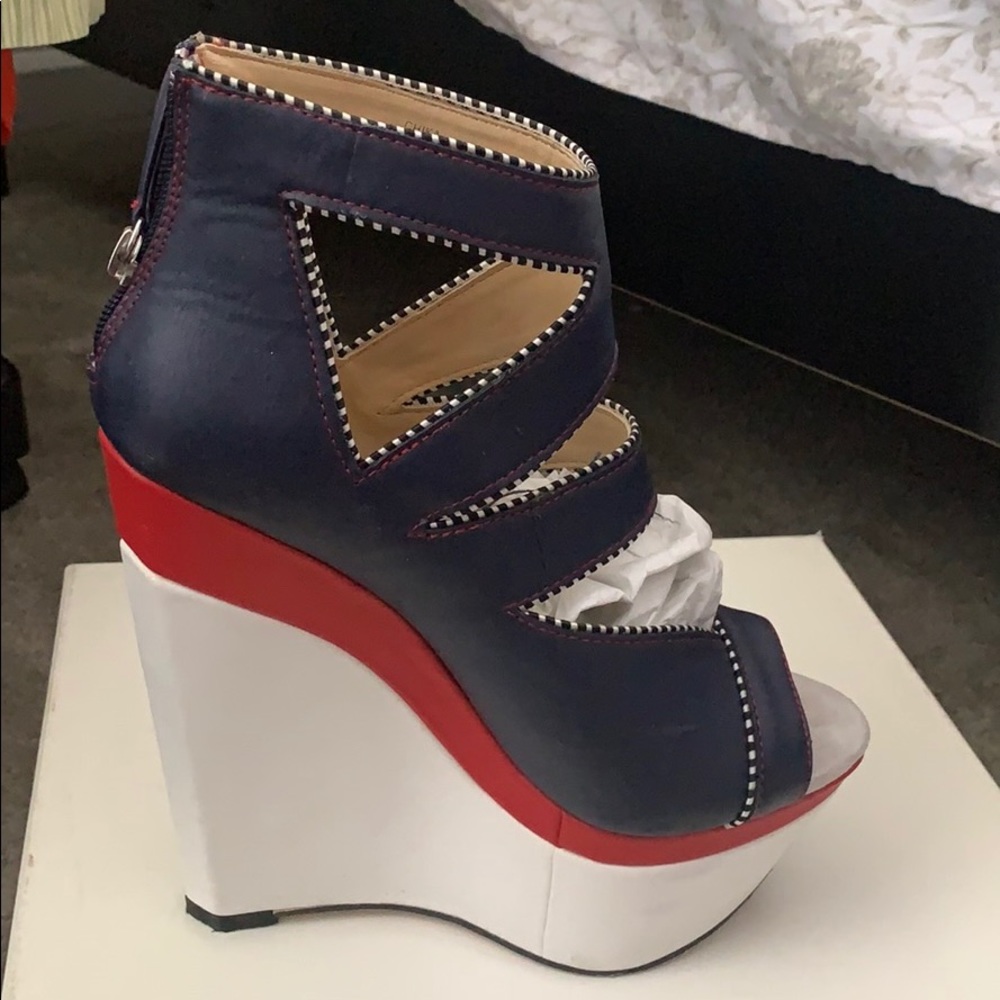 Women wedge open toe shoe